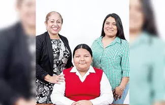 La Jefatura Escolar de Monclova, dirigida por la maestra Elsa Garza Morales, logró la selección de tres alumnos de distintas instituciones educativas