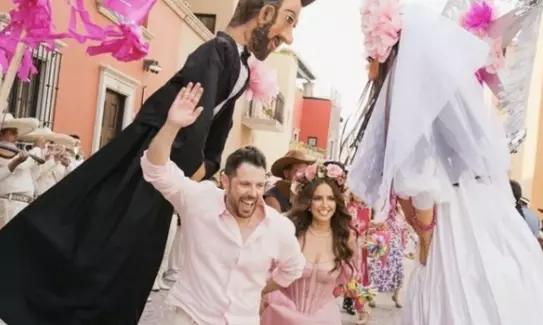 El encanto colonial y la identidad mexicana envolvieron cada uno de los rituales durante la celebración de la pareja
