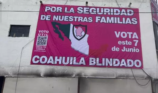La presidenta de la asociación, Arlet Botello, dijo que la intención es hacer conciencia entre la población coahuilense para que ejerzan su derecho al voto en la próxima elección.