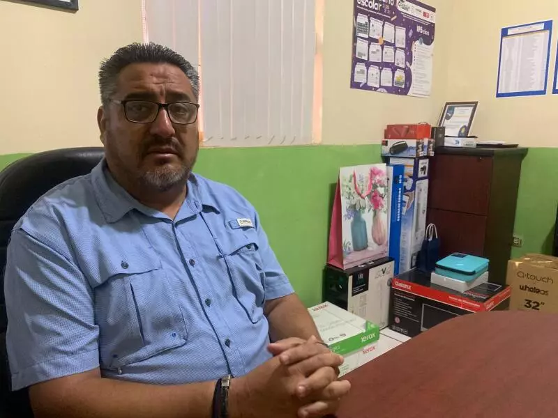 El representante sindical de las y los maestros, también destacó que durante el evento se realizará el tradicional sorteo de regalos en su mayoría consta de electrodomésticos. 