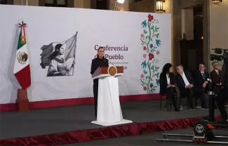 La marcha se realizó en medio de la confrontación política por el caso de los agentes estadounidenses