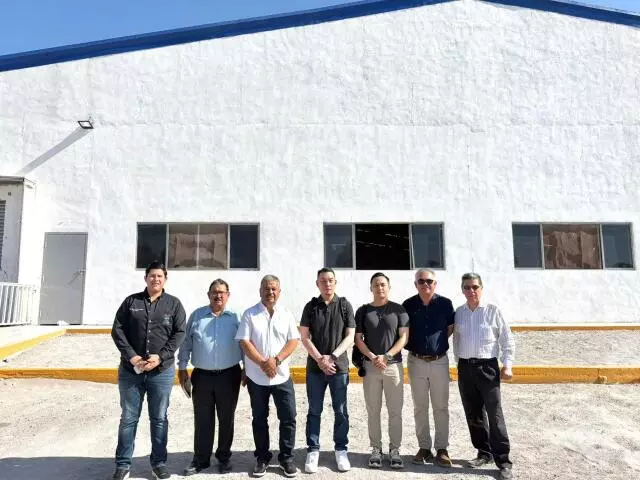 Durante la reunión también se expuso que la llegada de nuevas empresas permitiría mejorar la infraestructura, fomentar la capacitación laboral y a