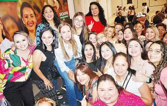 La candidata Cristy Amezcua González presentó sus propuestas enfocadas al fortalecimiento de la seguridad, empleo, educación y desarrollo.