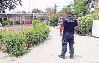 Perla Guerrero, madre de la estudiante señalada, rompió el silencio para aclarar que su hija no es responsable de los presuntos actos de acoso escolar