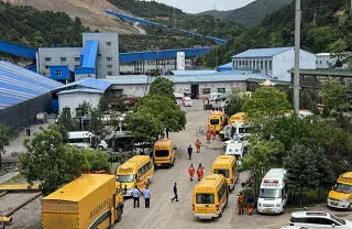 Noventa personas murieron por una explosión de gas en una mina de carbón en el norte de China, el peor desastre de este tipo en 17 años en el país
