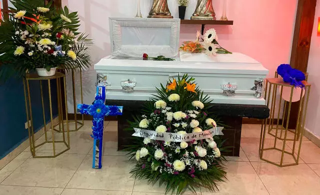 La familia no cuenta con recursos suficientes para cubrir los gastos del velorio ni del sepelio. 