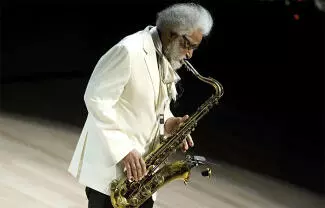 El músico, que falleció a los 95 años, acompañó a maestros del género como Thelonious Monk, Dizzy Gillespie, Max Roach y Miles Davis