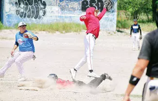 Dos victorias en fila le bastaron a “Los Mulos” para dejar en el camino a Tigres en los Playoffs de la “Jesús Armendáriz”.