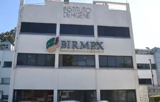 La paraestatal podrá controlar la contratación, administración, suministro, almacenamiento, abasto y distribución de medicinas e insumos médicos