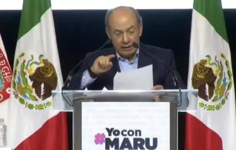 En acto de apoyo a Maru Campos, Calderón dijo que su decisión como Presidente fue correcta; alerta por autoritarismo.