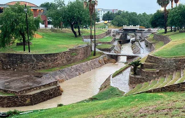 Habilitan como refugio el gimnasio Cruz Muñoz de Eagle Pass temporalmente