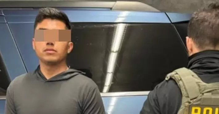 Enrique Martínez-Chávez fue arrestado en California y permanece bajo custodia migratoria mientras avanzan los trámites para su retorno al país