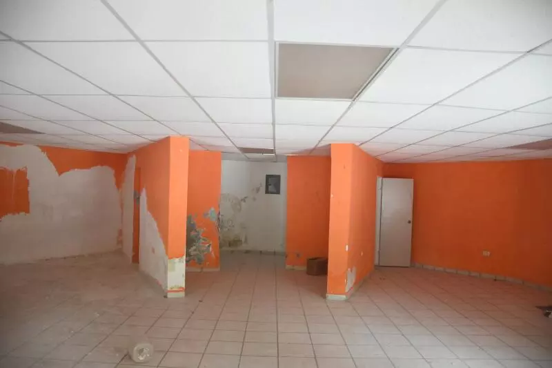 La denuncia ciudadana se centra en la biblioteca ubicada en el kiosco de la plaza principal, así como en la biblioteca municipal localizada en la colonia 7 de Abril