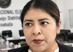 La casilla especial de Monclova también registró un ligero retraso por el proceso de impresión de actas en las nuevas urnas electrónicas, aunque quedó operativa alrededor de las 9 de la mañana.