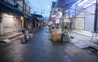 Algunos comerciantes consideraron que sus ventas podrían bajar porque ahora tenían la mercancía guardada