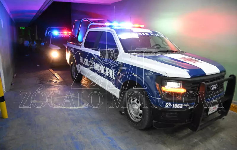 Tras el reporte, elementos de las corporaciones de seguridad y socorristas de la Cruz Roja Mexicana acudieron al lugar para brindarle los primeros auxilios, al filo de las 03:00 horas.