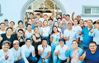 Agradeció la confianza depositada por los ciudadanos y aseguró que asumirá esta responsabilidad con compromiso, cercanía y trabajo permanente
