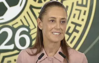 'Vamos a ver, vamos a tratar de ir al Zócalo, pero vamos a ver. Dependiendo de cómo esté', declaró la mandataria en su conferencia de prensa diaria