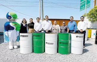 El Sistema Intermunicipal de Aguas y Saneamiento reactivó el programa de Donación de Botes de Basura entre empresas de Monclova y Frontera.
