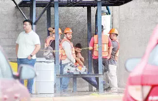 Numerosas empresas del ramo metal mecánico de Monclova y Frontera, entre ellas Trinity y Gunderson, suspendieron labores.