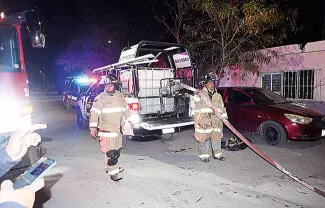 La madrugada de este martes se desató un fuerte incendio al interior de una vivienda donde habita una mujer de la tercera edad.