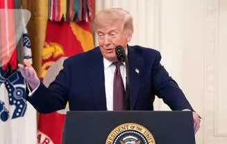 Estados Unidos e Irán pospusieron ayer una reunión prevista en Ginebra hoy con los mediadores en las negociaciones