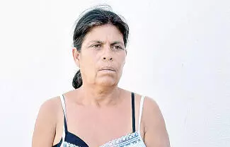 Madre de la señalada expresó que hubo agresiones físicas por parte de civiles que aseguran tener influencias