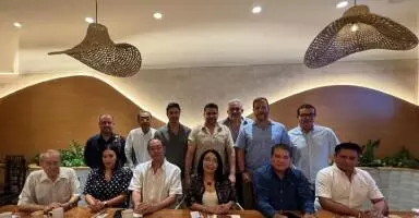 Durante el encuentro, Damián Peralta afirmó que el interés de la iniciativa privada por el bienestar de Acapulco es genuino y plenamente compartido por el proyecto de transformación nacional