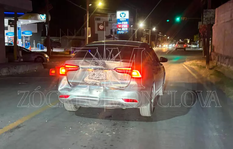 Un descuido al volante terminó provocando un choque por alcance.