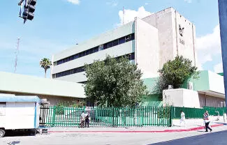 Al menos dos de los tres nuevos elevadores que se están instalando, podrían estar funcionando ya en julio.