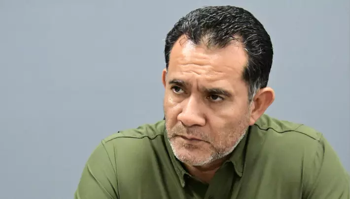 Andrés Sáenz Armendáriz, presidente del patronato que agrupa a cuerpos de rescate de Monclova, Frontera y Castaños, dijo que el caso “ha causado revuelo” porque se supone que los padres del menor, en su calidad de rescatistas, tienen la responsabilidad de resguardar la vida.