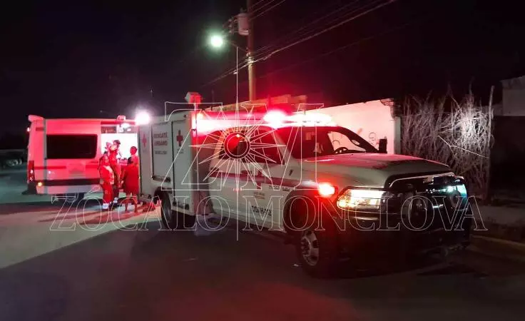 El reporte alertó a paramédicos y al equipo de Rescate Urbano de la Cruz Roja, quienes se trasladaron al sitio a bordo de una ambulancia.
