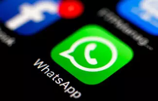 Este cambio significa que los números de teléfono ya no se compartirán automáticamente al añadir a alguien