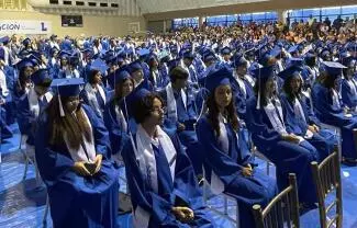 Dijo que en los últimos cuatro años las ventas han repuntado en esos porcentajes una vez que inician las graduaciones escolares, y esperan que esta vez no sea la excepción.