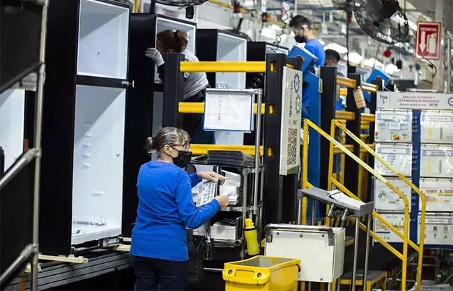 Whirlpool cerrará planta de Apodaca y trasladará operaciones a Ramos Arizpe en 2027