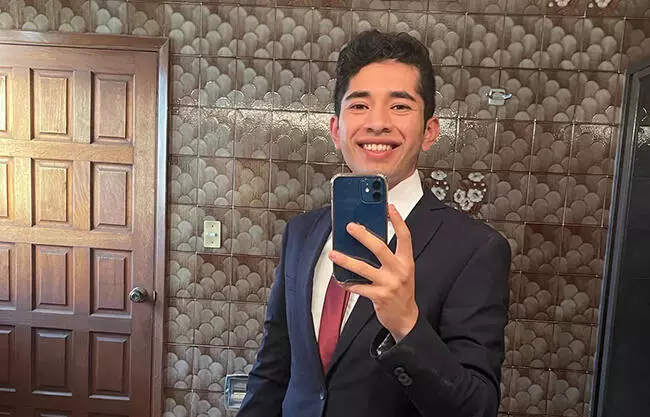 Ayuda para funeral de Aarón