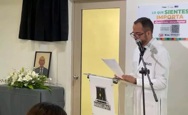 Los funcionarios públicos, familiares, amigos y compañeros de profesión, recordaron su entrega reflejada en más de 20 años de ejercer la medicina