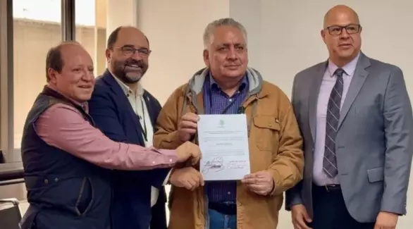 Se entregaron los certificados oficiales del registro para los partidos Paz y Somos México