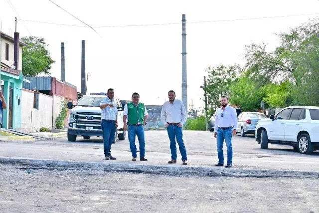 Villarreal Pérez destacó que estas acciones forman parte del compromiso de fortalecer la infraestructura urbana en coordinación con el Gobierno del Estado.