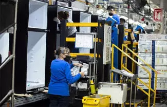 Estas acciones tienen como objetivo optimizar su estructura operativa y mejorar la estructura de costo, se destaca