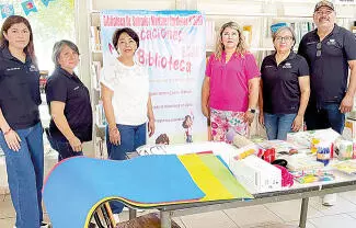 La mañana de ayer se realizó un donativo de material didáctico por parte de las autoridades municipales.