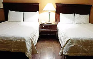 El sector hotelero demandó reglas claras para la operación de renta de habitaciones por internet.