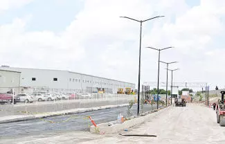 La nave industrial en la que operará la empresa Yura ya se encuentra en la etapa final de su construcción.