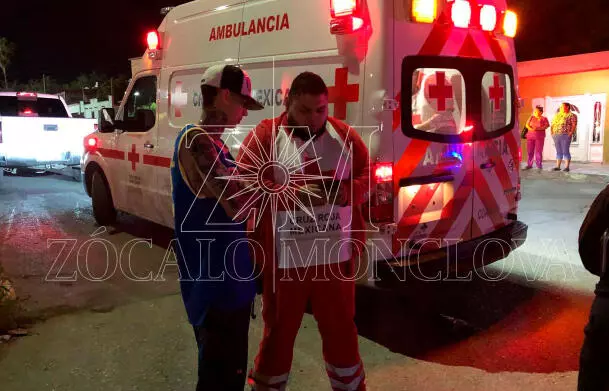 La emergencia se registró sobre la calle Miguel Hidalgo, en su cruce con 20 de Noviembre, donde familiares y habitantes del sector solicitaron auxilio al notar que el hombre presentaba serias dificultades para respirar.