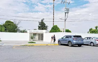 Directivos de escuela Sara Rendón piden se cubran las cuotas escolares atrasadas para poder inscribir al siguiente ciclo