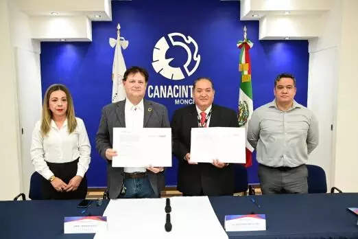 Por su parte, Mtanous Falco destacó la importancia de que los trabajadores cuenten con opciones de crédito confiables y evitar así financiamientos 