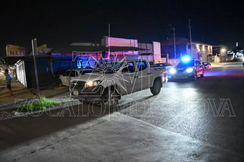 Ambos conductores solicitaron la presencia de elementos de Control de Accidentes y de sus respectivas aseguradoras para atender el incidente.