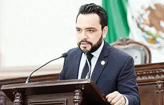 El diputado local de Morena, Alberto Hurtado Vera, pidió a la Presidenta Claudia Sheinbaum Pardo, dejar de “meter las manos al fuego” por funcionarios de su partido.