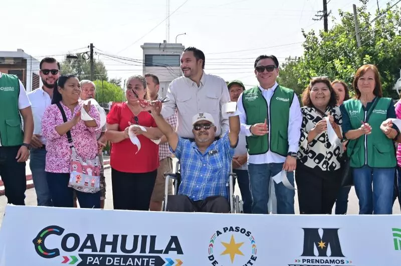 Proyectos coordinados con el gobernador de Coahuila, Manolo Jiménez, dentro del Plan de Inversión Prendamos Monclova, transformando en esta zona alrededor de 700 metros lineales de vialidad.