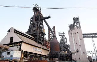 El Juzgado Segundo de Distrito en Materia de Concursos Mercantiles, exigió de manera tajante al síndico Víctor Manuel Aguilera Gómez, hacer pública la lista definitiva con los cálculos de finiquitos y créditos laborales de la quiebra de Altos Hornos de México (AHMSA) y Minera del Norte (Minosa).